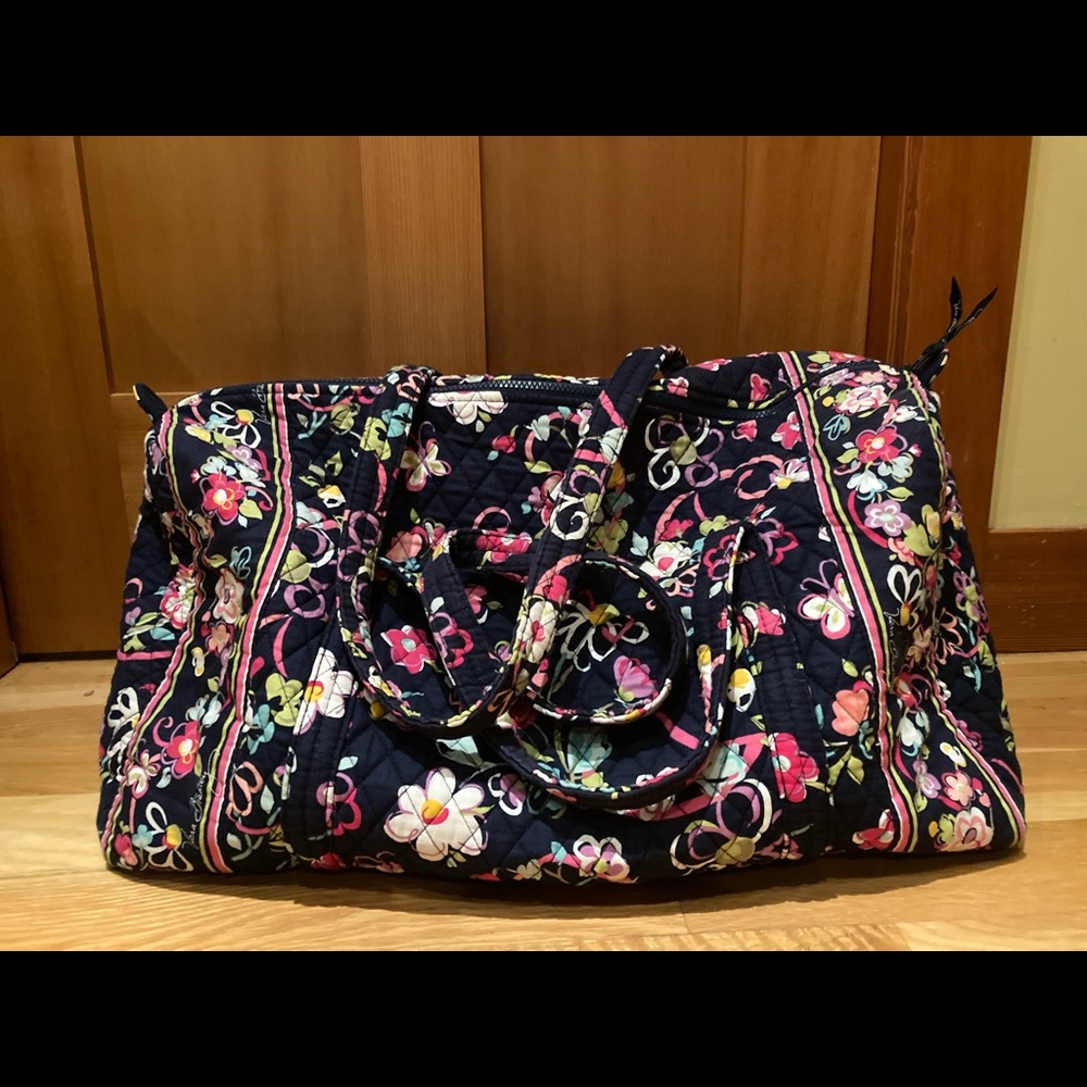 Vera Bradley duffel bag